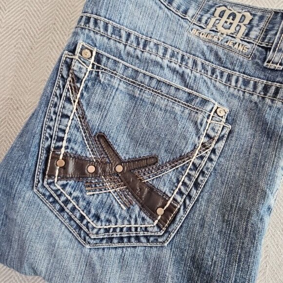 Request Jeans Men's 36x30 Embroidery Studded Pockets Feathering Straight EUC - Picture 13 of 14